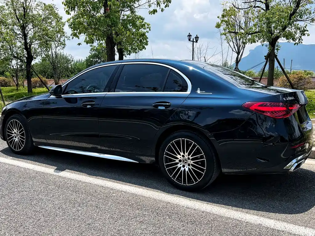 Mercedes-Benz C-Class 2022 — фото 3