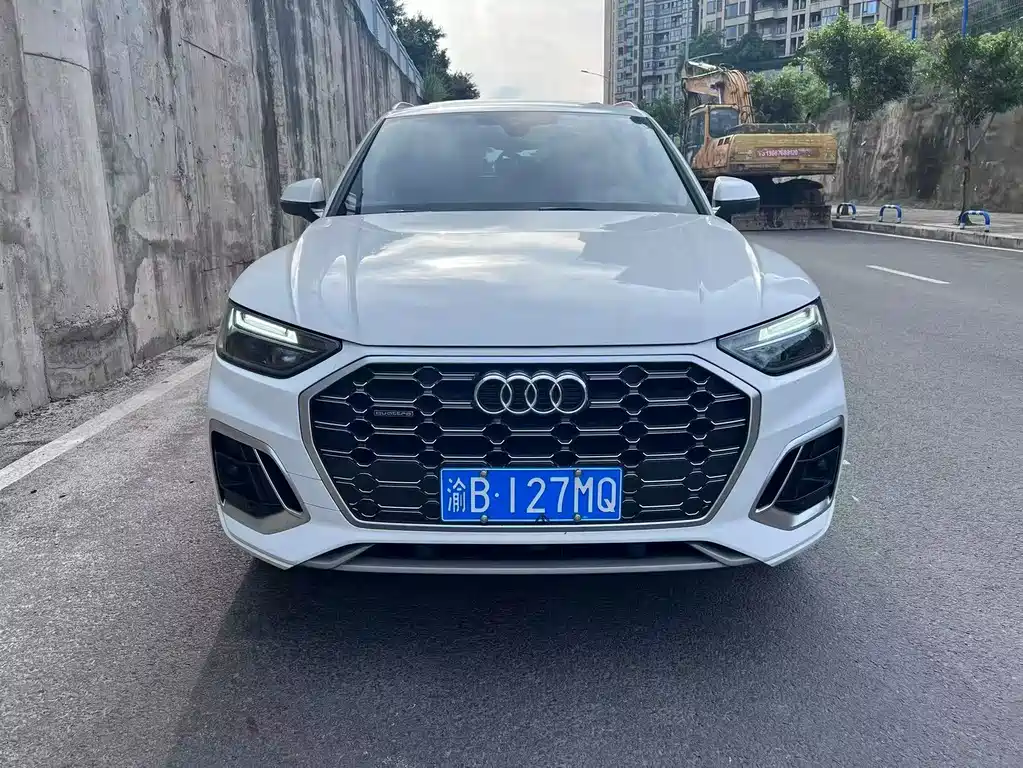 Audi Q5L 2022 — фото 2