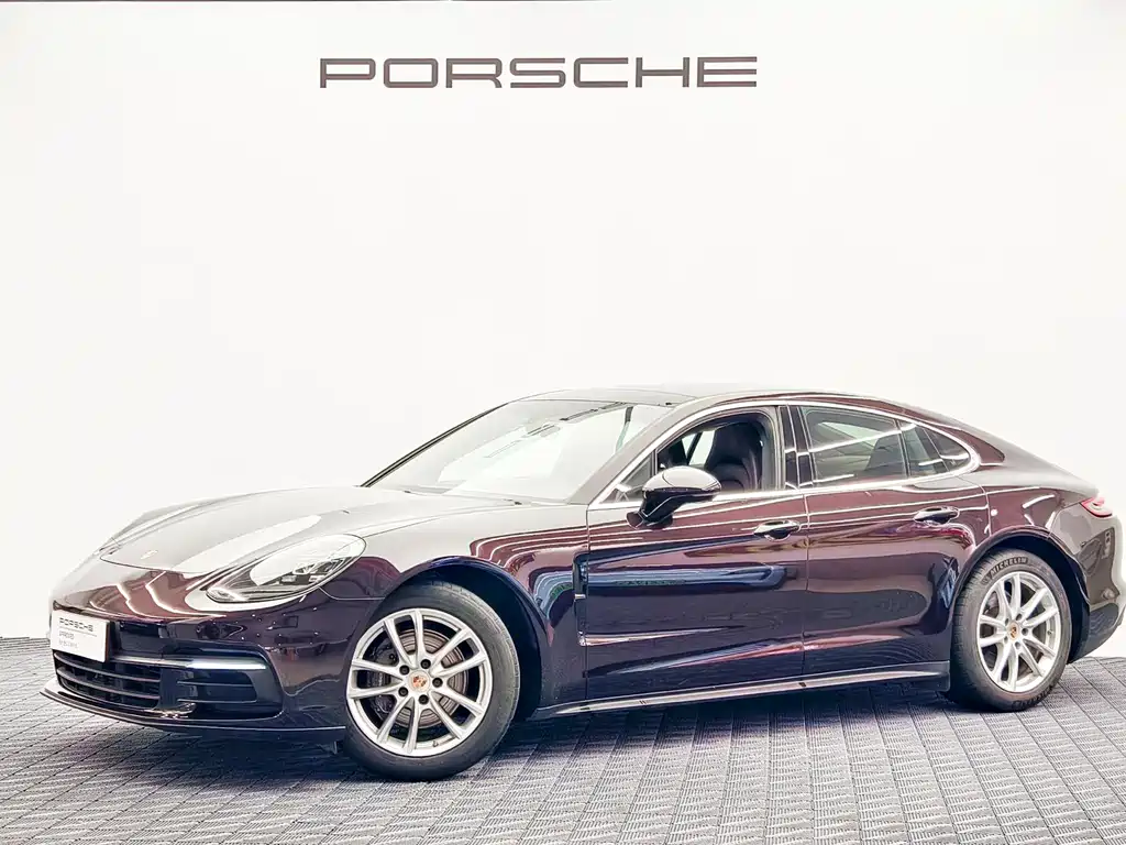 Porsche Panamera 2017 — фото 1