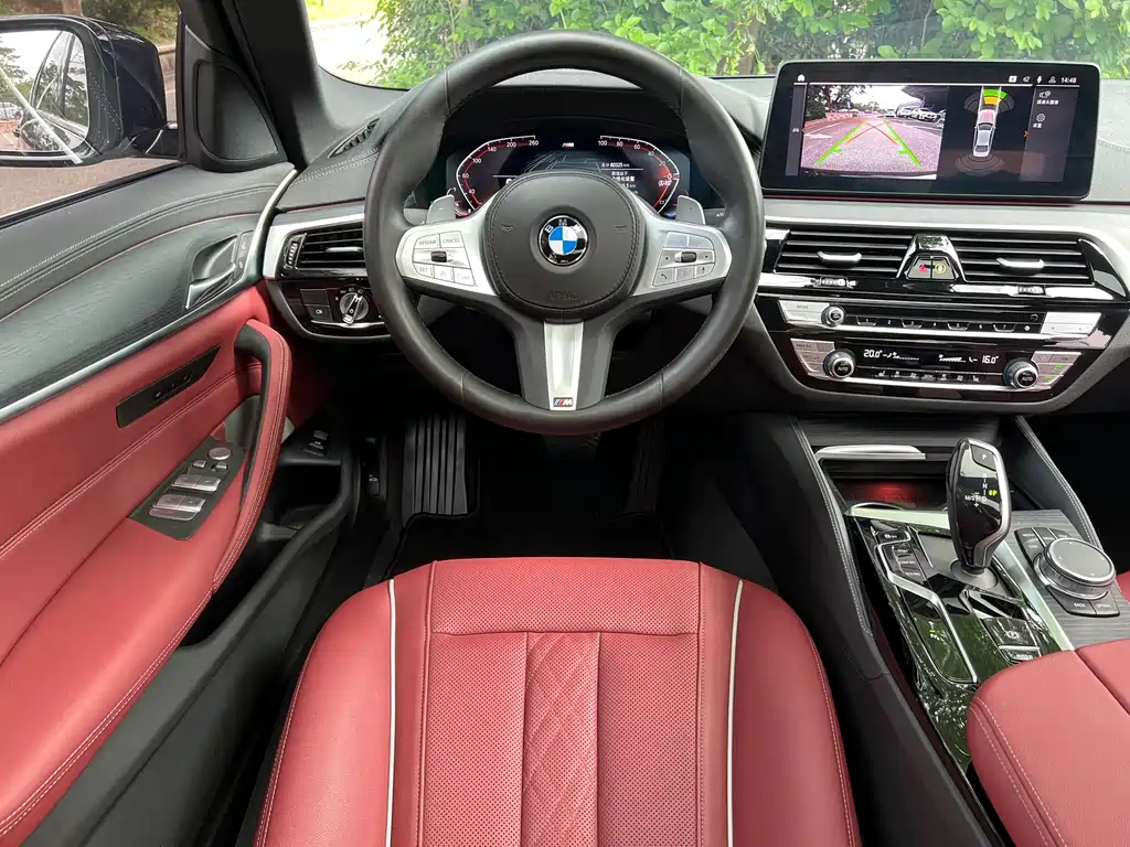 BMW 5 Series 2023 — фото 12