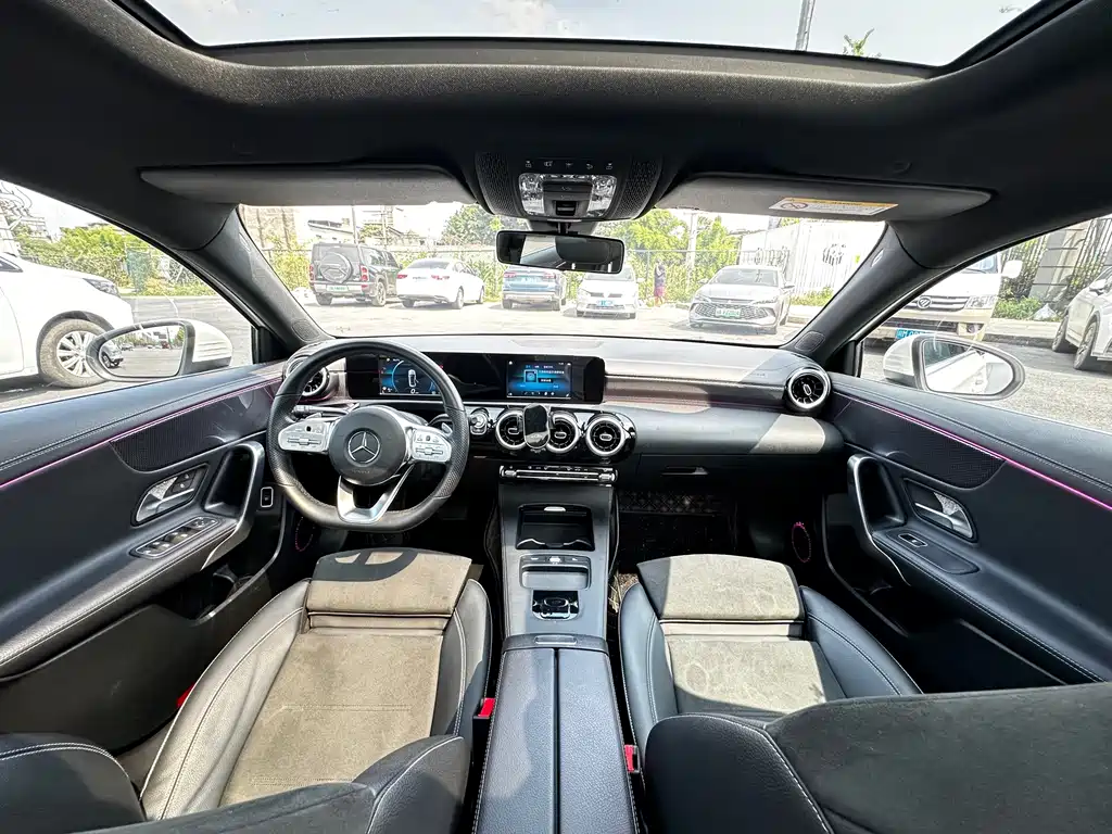 Mercedes-Benz A-Class 2020 — фото 9