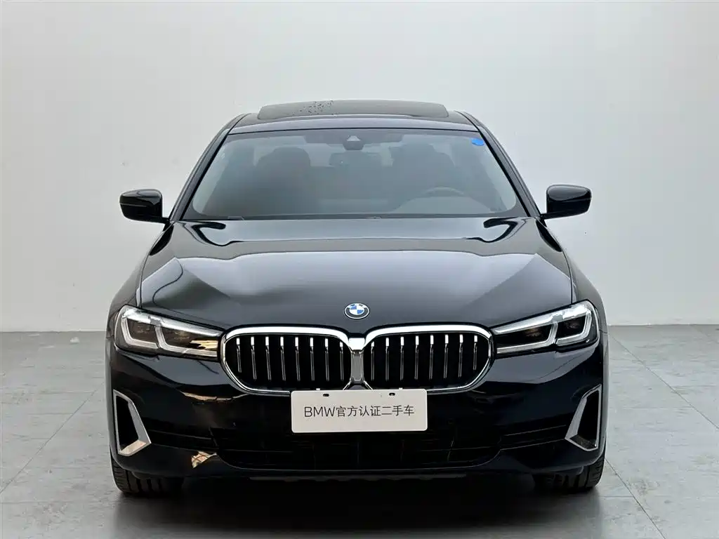 BMW 5 Series 2021 — фото 2
