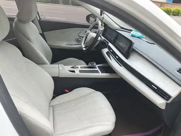 Chery Fengyun A8 2024