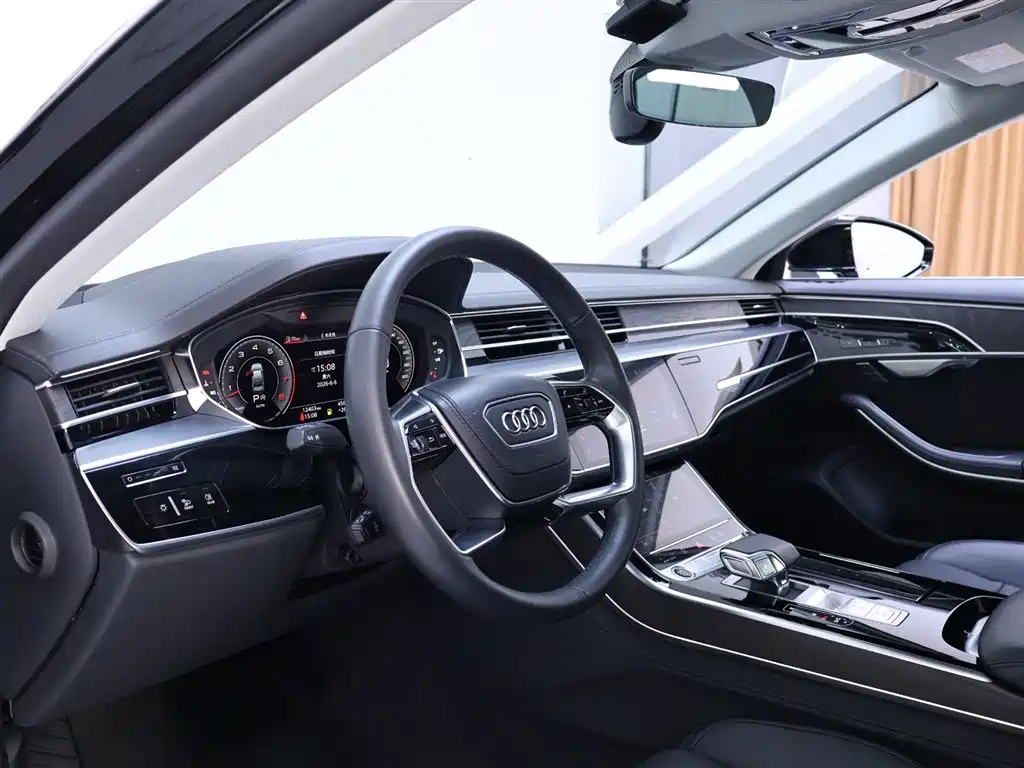 Audi A8 2023 — фото 11