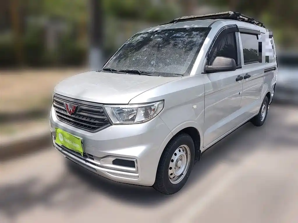 Wuling Hongguang V 2021 — фото 1
