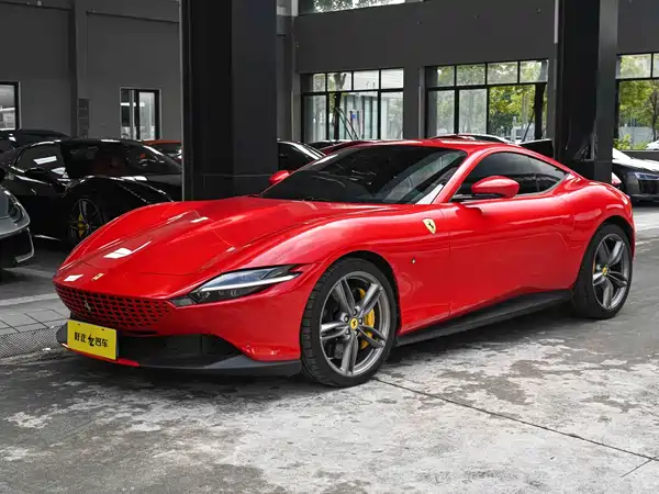 Ferrari Roma 2025