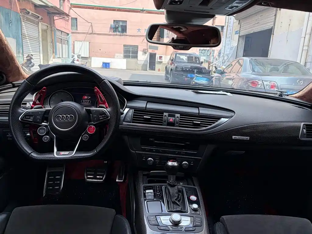 Audi S7 2018 — фото 10