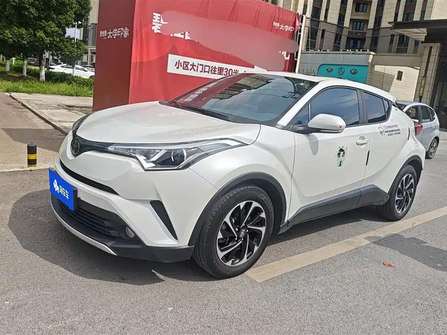 Toyota IZOA 2020 — фото 1