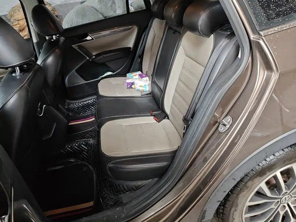 Volkswagen Cross Lavida 2014 — фото 13