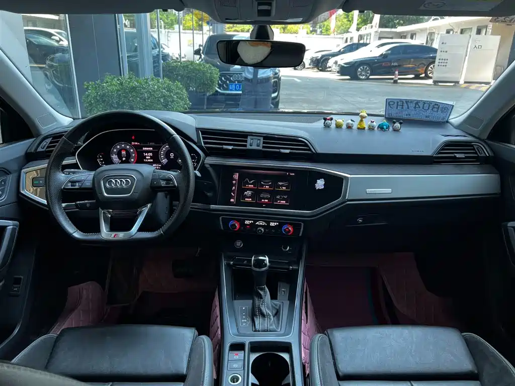 Audi Q3 Sportback 2021 — фото 10