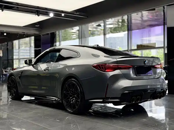 BMW M4 2026