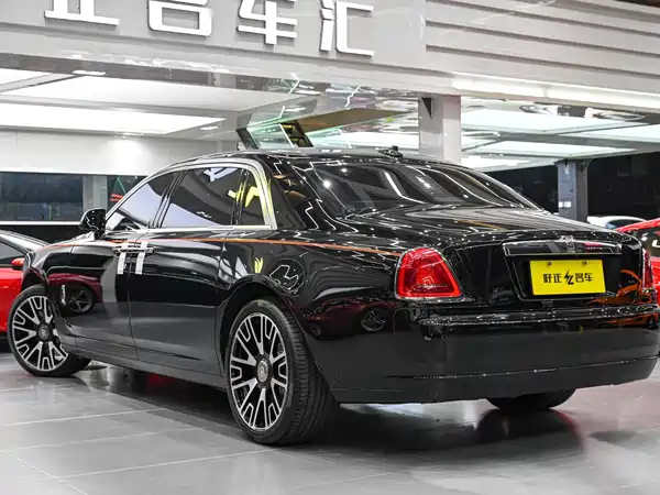 Rolls-Royce Ghost 2015