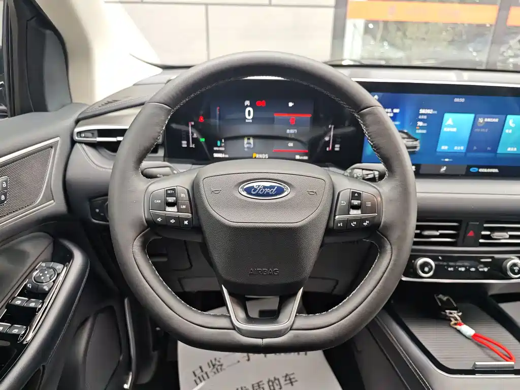 Ford Edge 2021 — фото 9