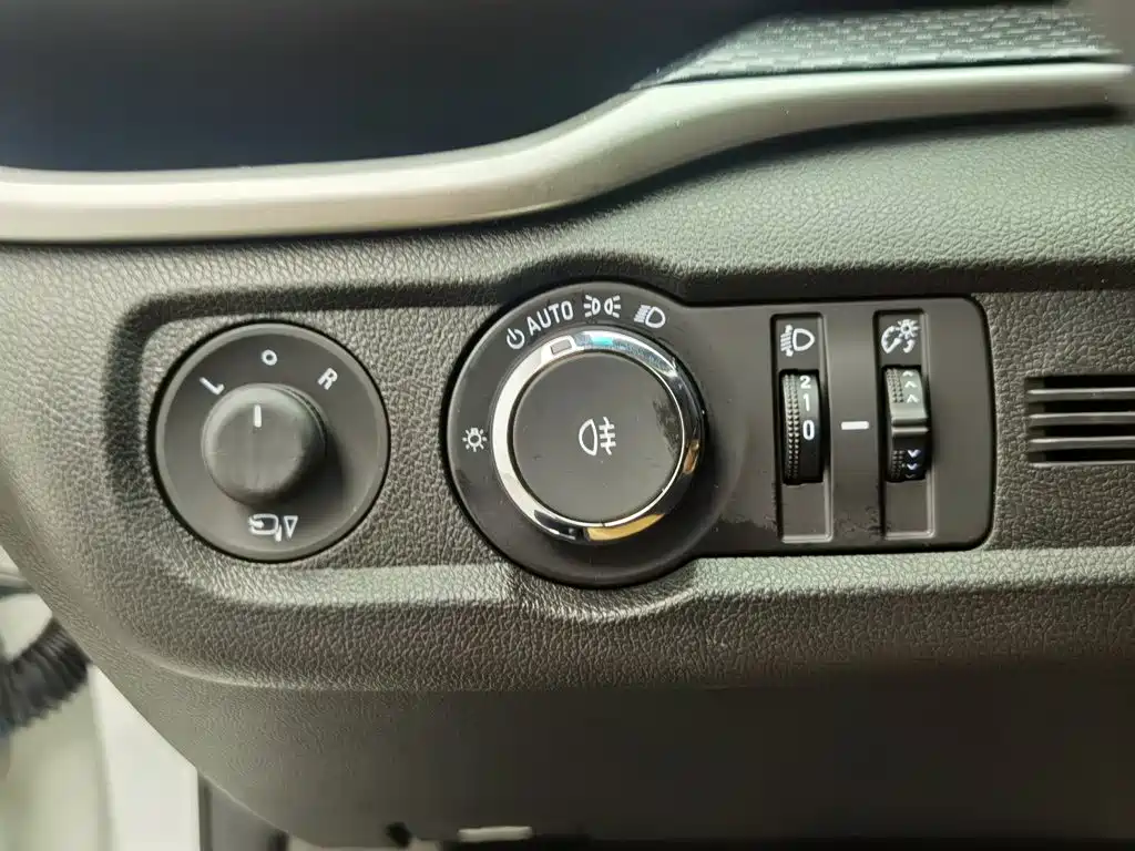Buick Excelle GT 2018 — фото 21