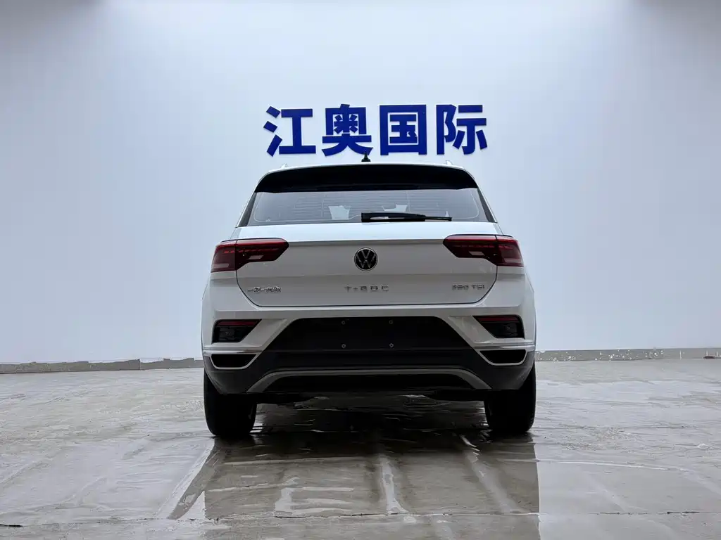 Volkswagen T-Roc 2023 — фото 18