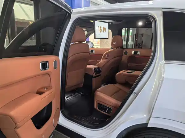 Li Auto L7 2025