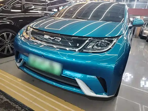 BYD Dolphin 2021