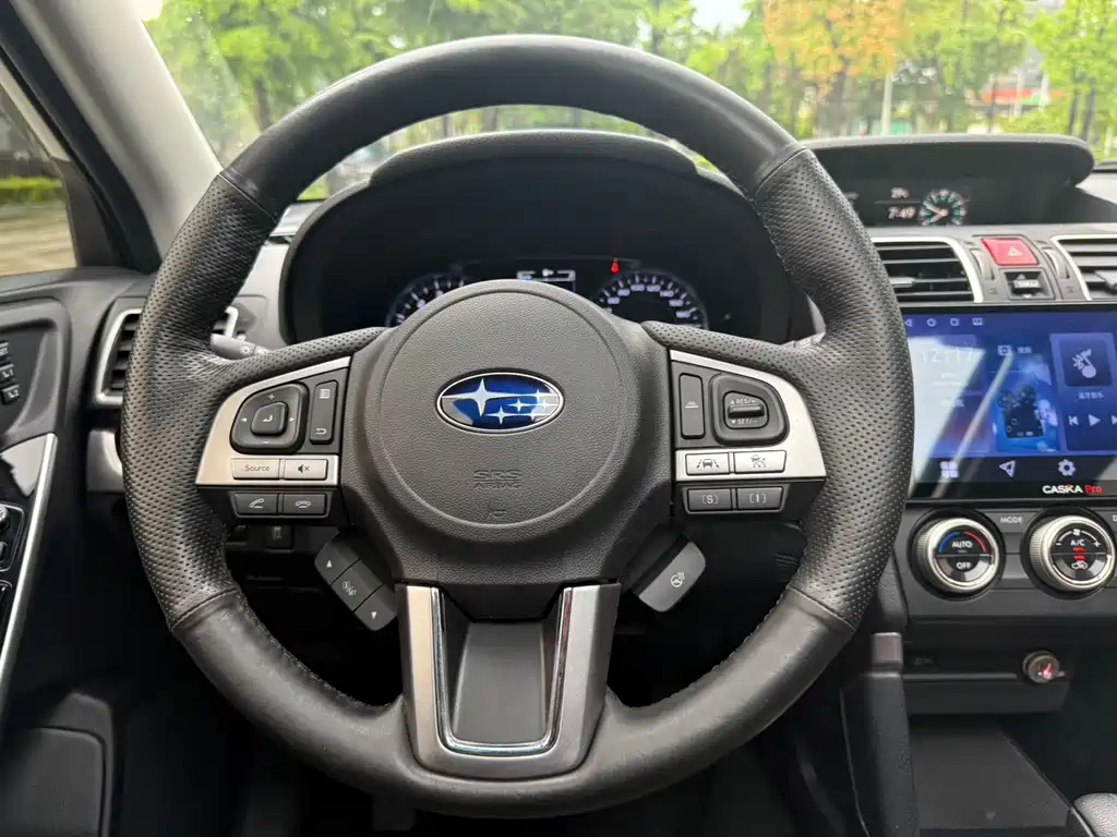 Subaru Forester 2018 — фото 11