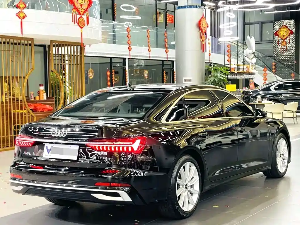 Audi A6L 2023 — фото 12