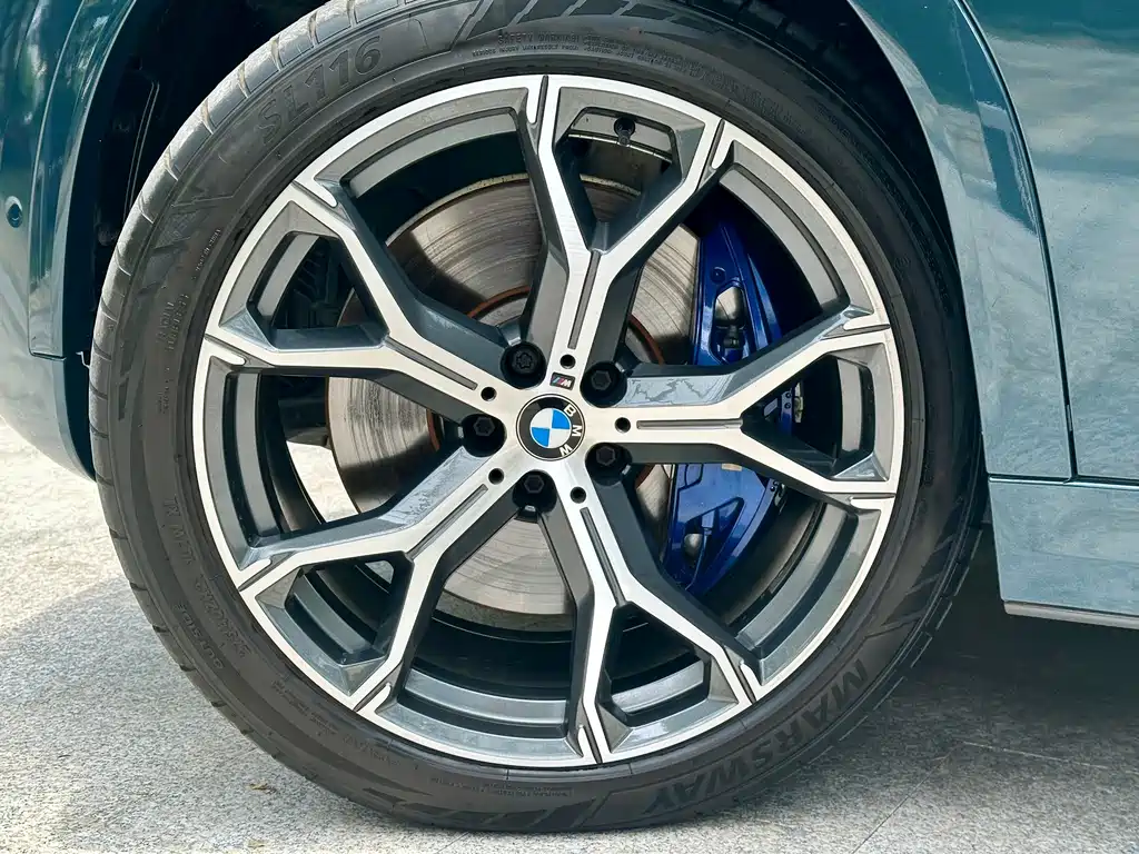 BMW X6 2022 — фото 18