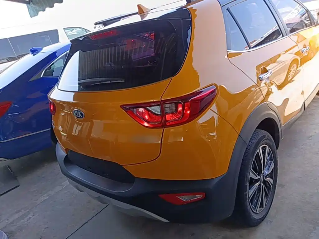 Kia KX1 2019
