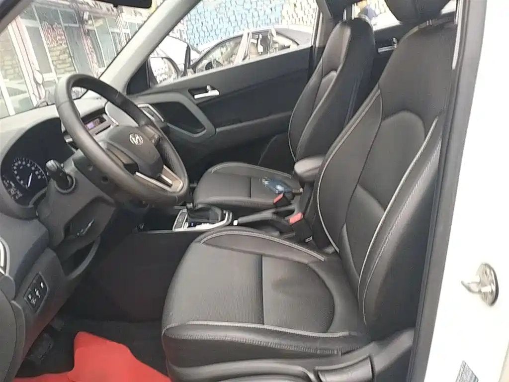 Hyundai ix25 2016 — фото 15