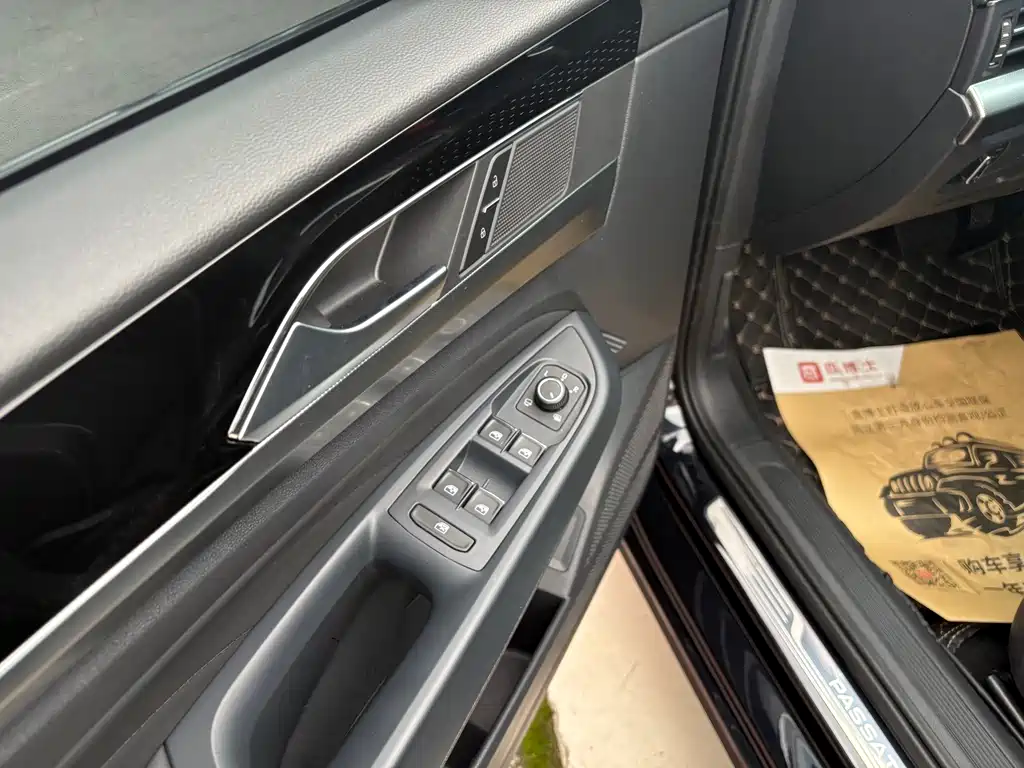 Volkswagen Passat 2022