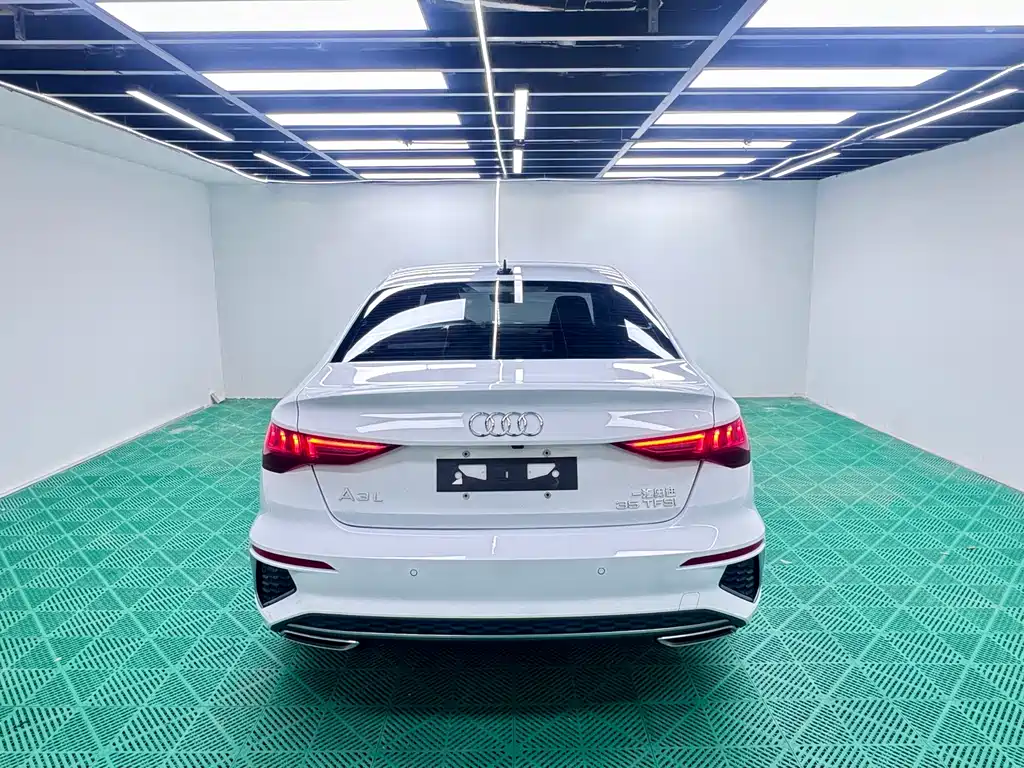 Audi A3 2022 — фото 5