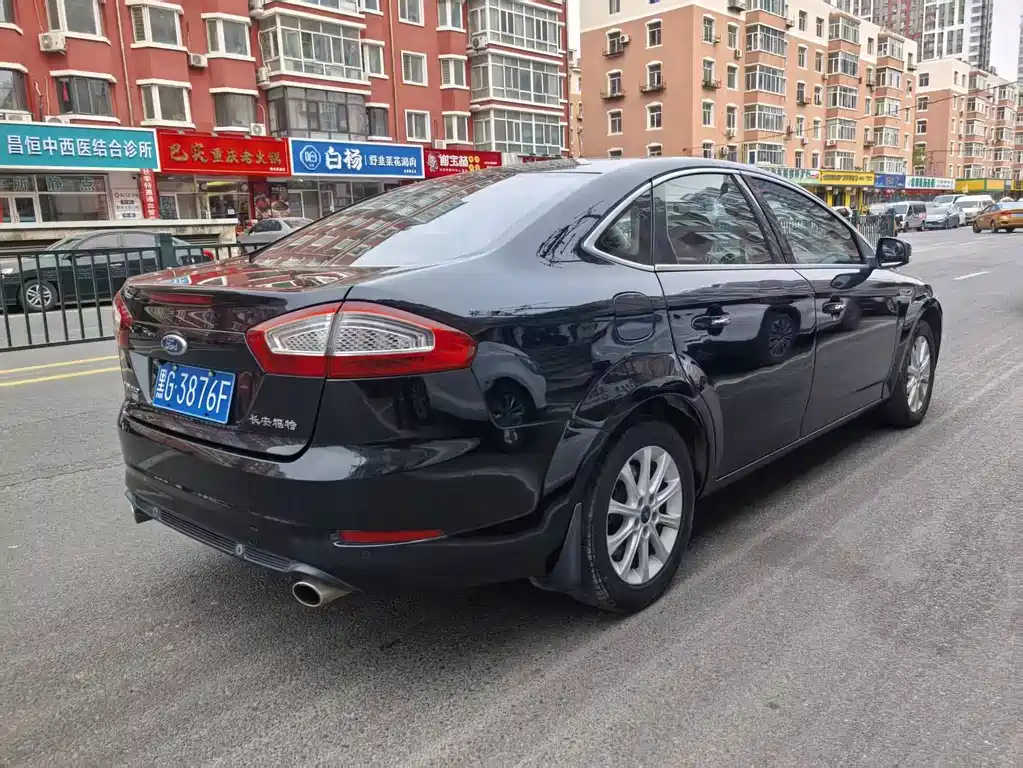 Ford Mondeo Zhisheng 2012 — фото 4
