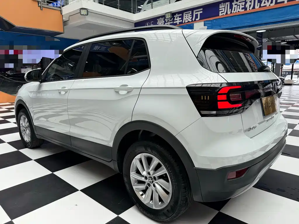 Volkswagen Tacqua 2022