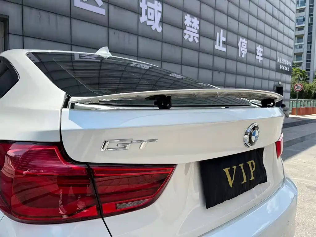 BMW 3 Series GT 2019 — фото 25