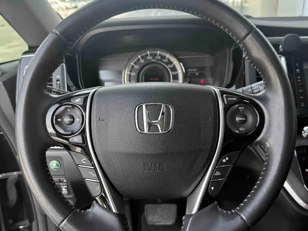 Honda Elysion 2018 — фото 9
