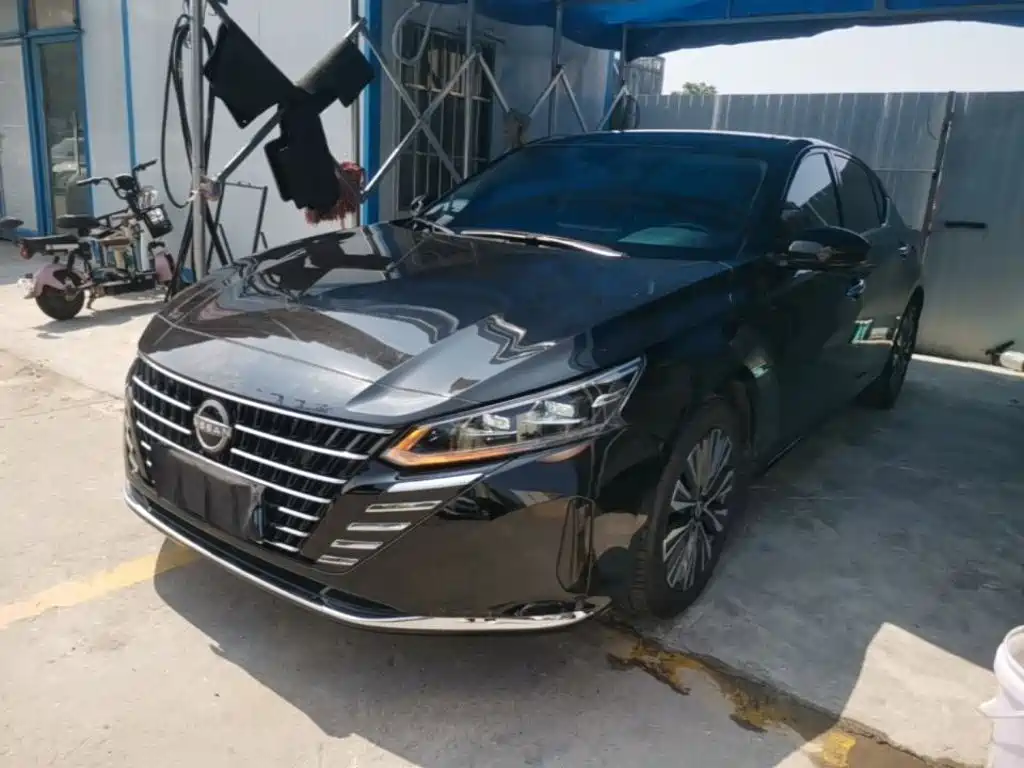 Nissan Teana 2024