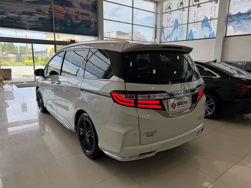 Honda Odyssey 2019 — фото 4