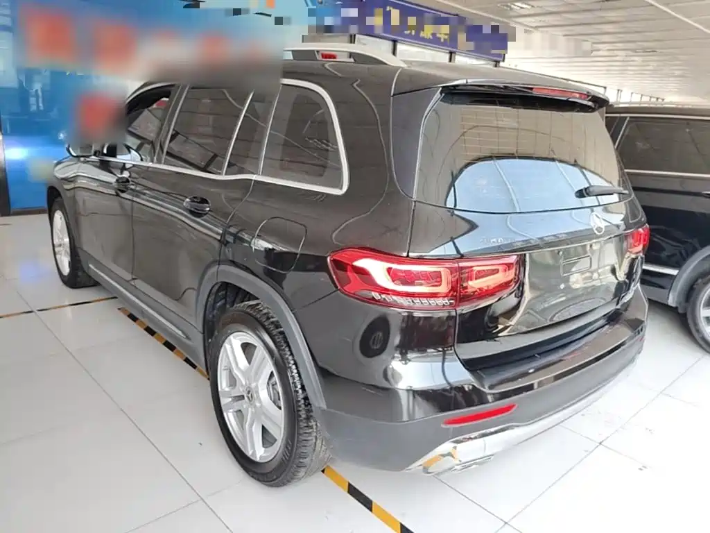 Mercedes-Benz GLB 2022