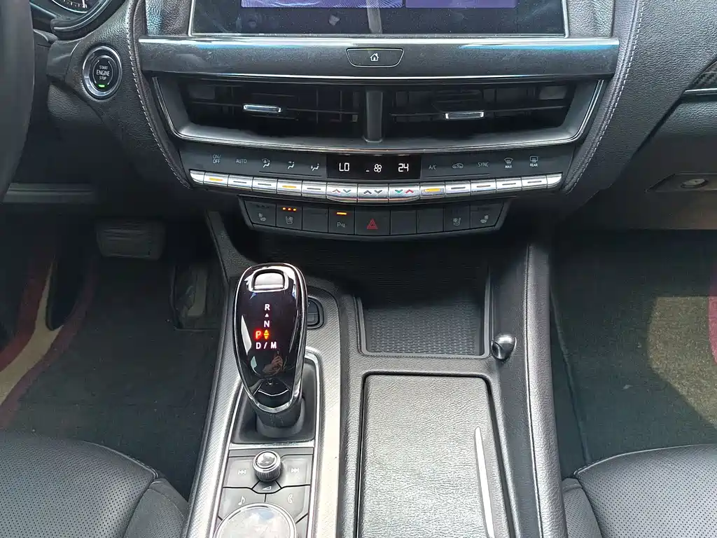 Cadillac CT5 2022 — фото 14