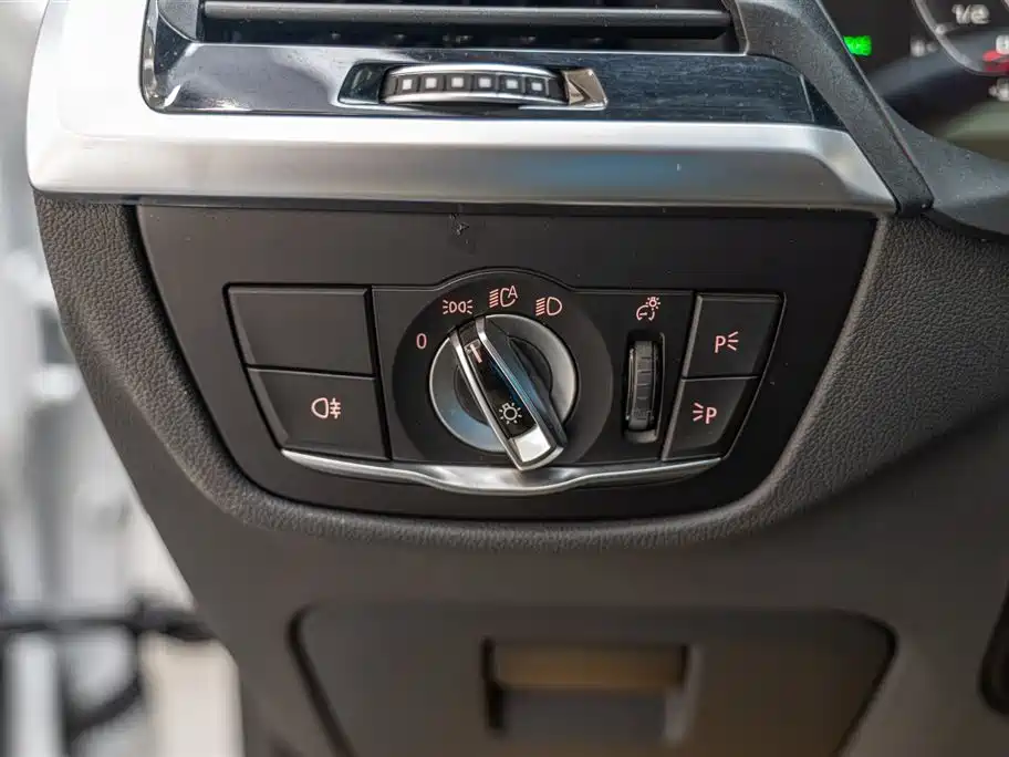 BMW X3 2021 — фото 21