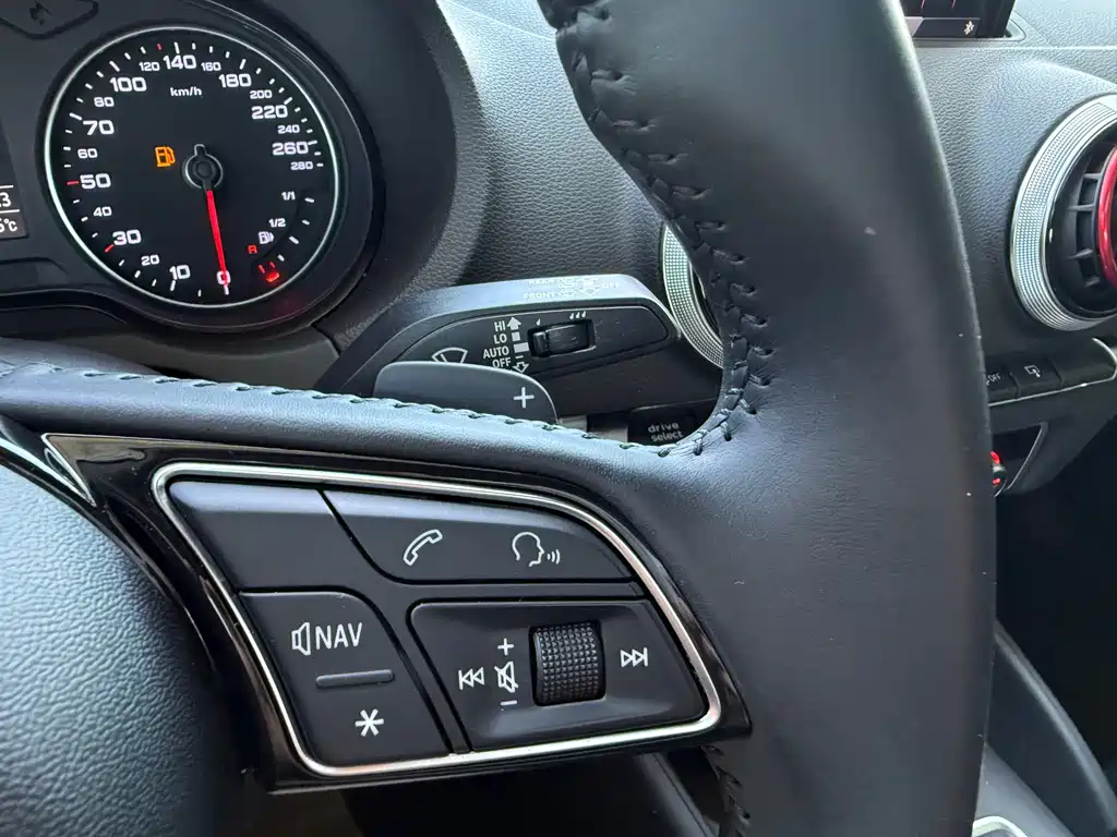 Audi A3 2017 — фото 15