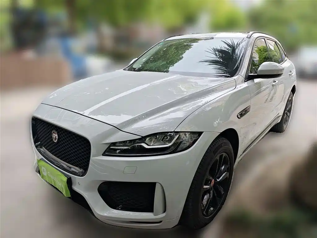 Jaguar F-PACE 2020