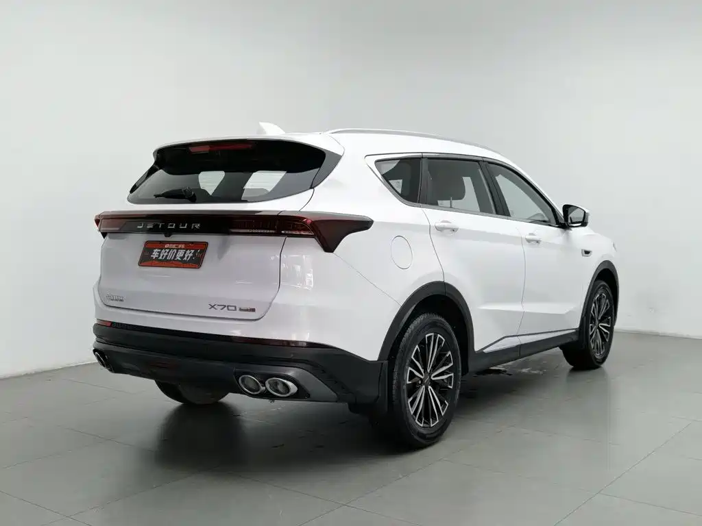 Jetour X70 PLUS 2023 — фото 2