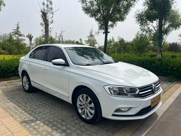 Volkswagen Bora 2016