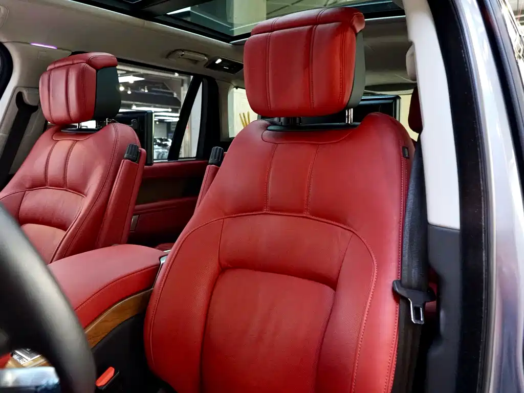 Land Rover Range Rover 2019 — фото 11