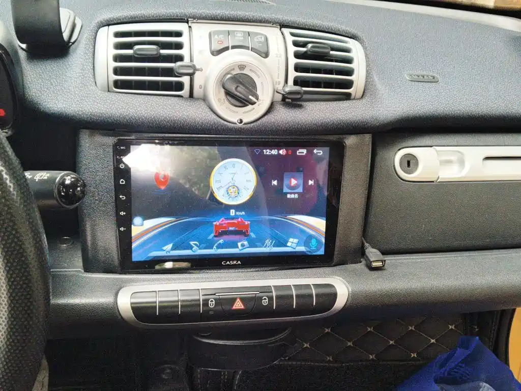 smart fortwo 2015 — фото 9