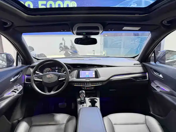 Cadillac XT4 2021