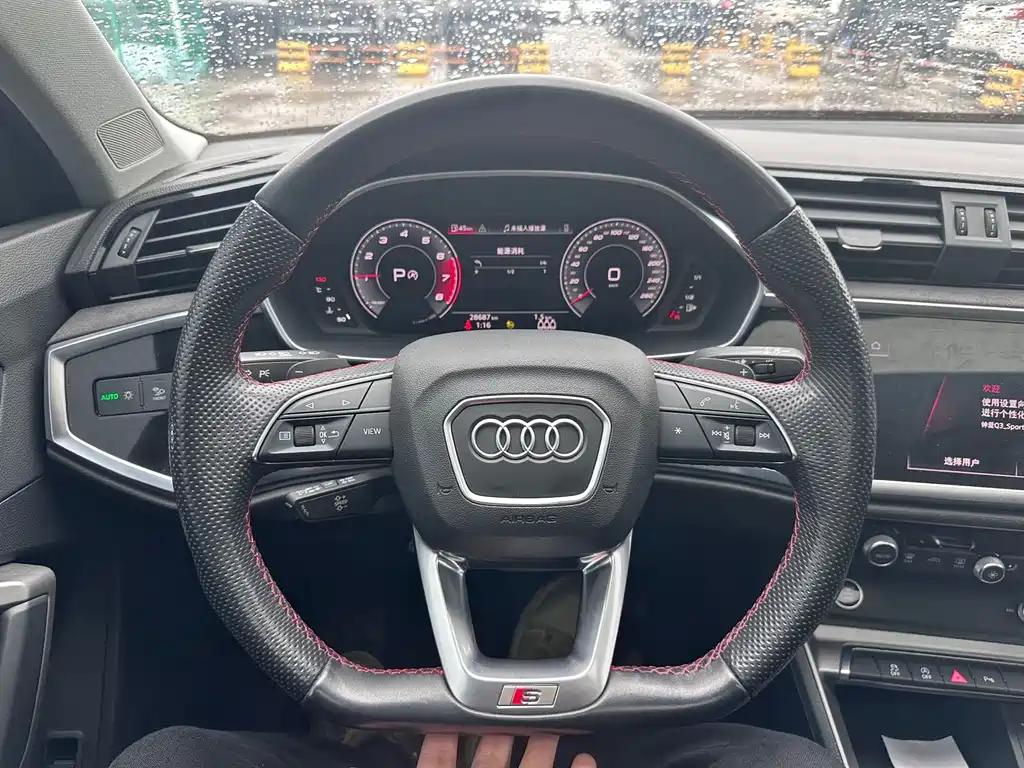 Audi Q3 Sportback 2022 — фото 9