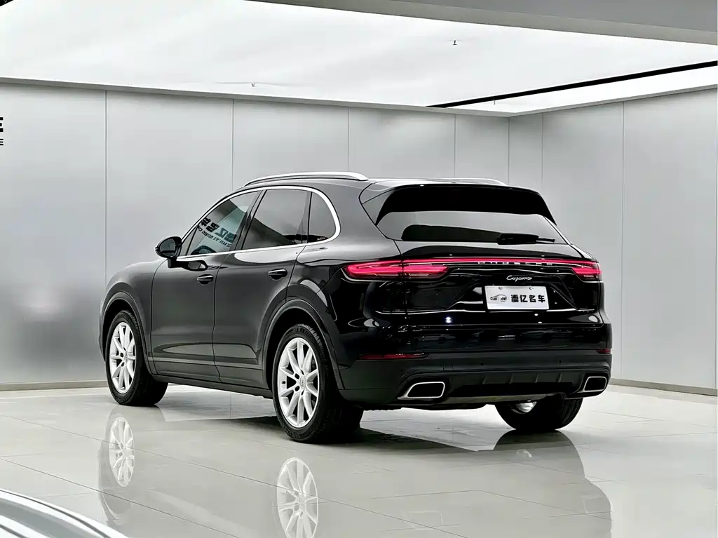 Porsche Cayenne 2020