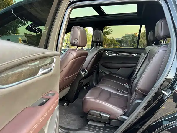 Cadillac XT6 2021