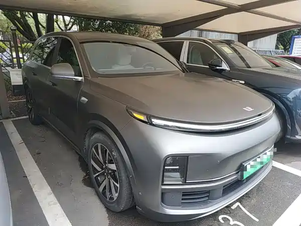 Li Auto L8 2024
