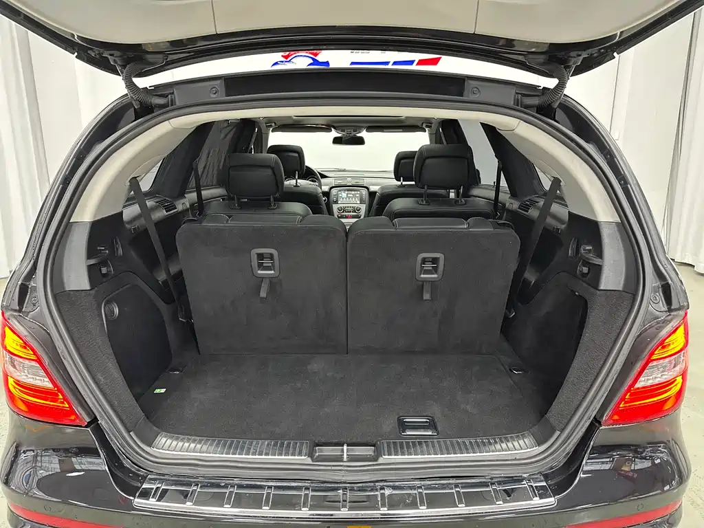 Mercedes-Benz R-Class 2016 — фото 43