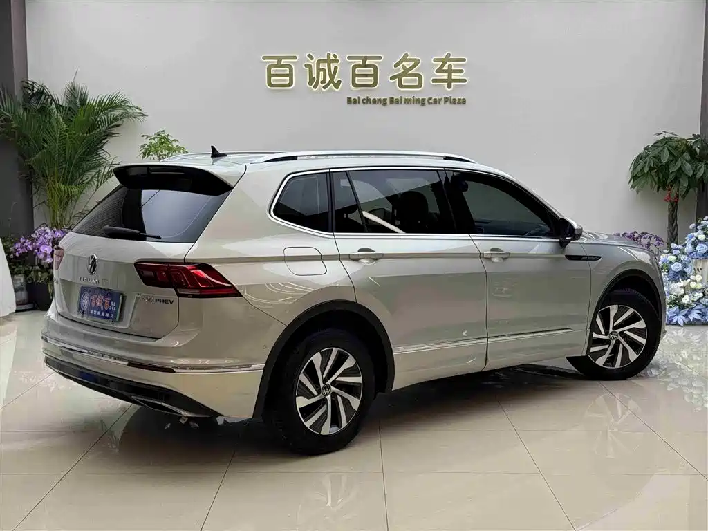 Volkswagen Tiguan L New Energy 2021 — фото 5